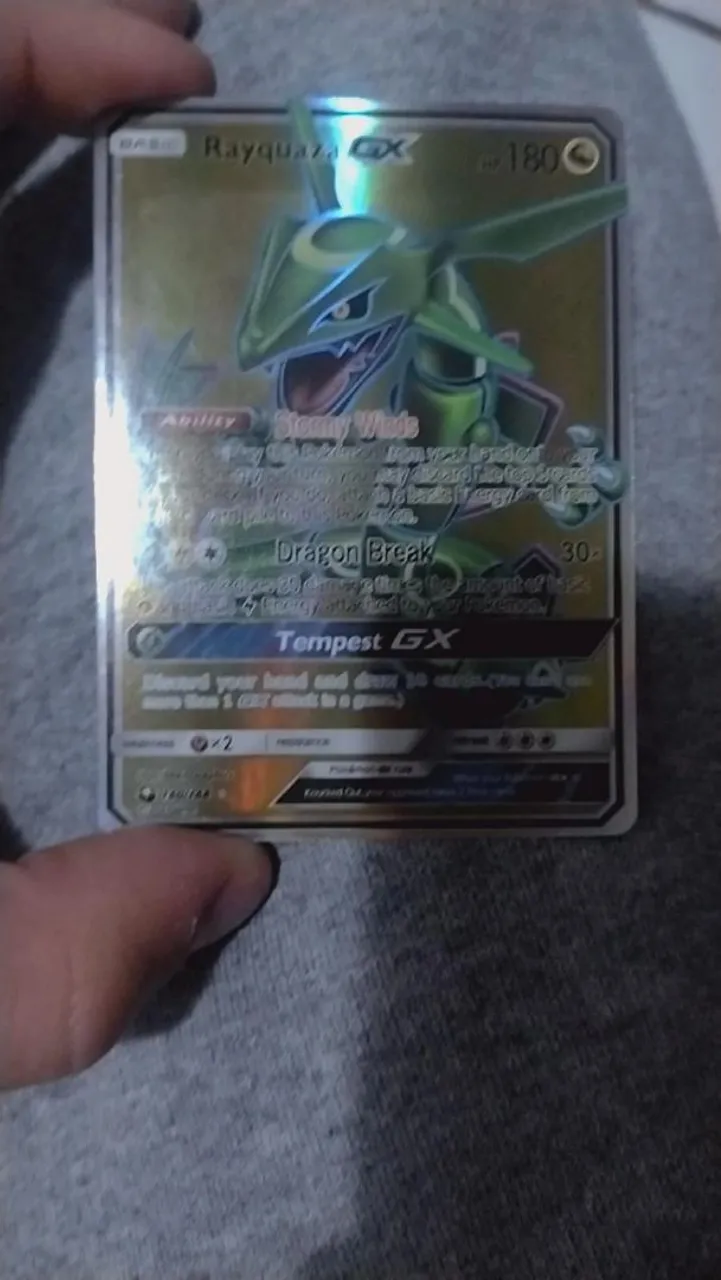 Carta Pokémon Rayquaza GX