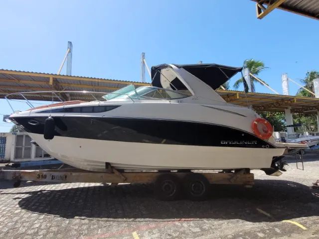 Lancha Bayliner 310