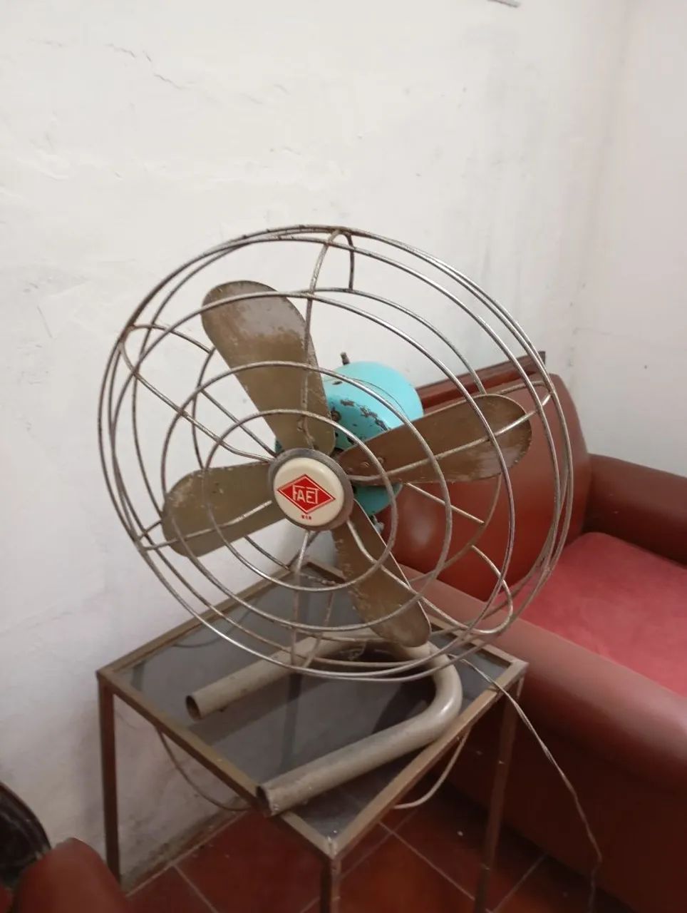 Ventilador Faet retrô 
