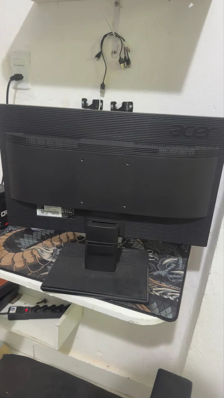 Monitor Acer V226HQL B funcionando perfeitamente (22 polegadas)