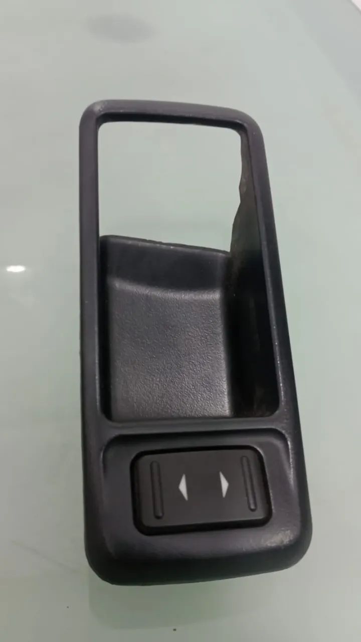 COMANDO DE VIDRO ELETRICO TRASEIRO DIREITO FORD FOCUS  2011 ORIGINAL  - Foto 4