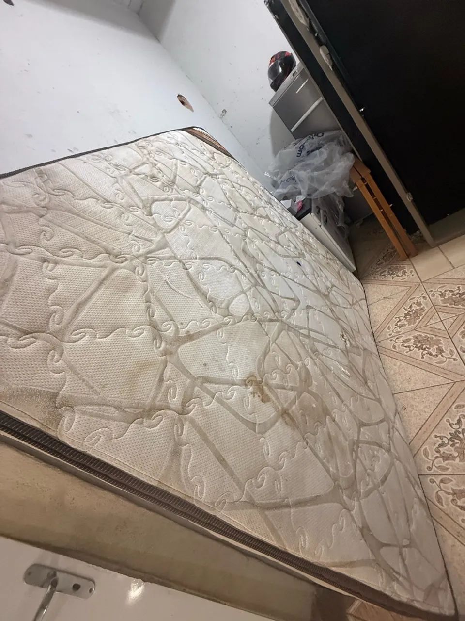 Cama baú king usada!!!!já e o menor preço. - Foto 2