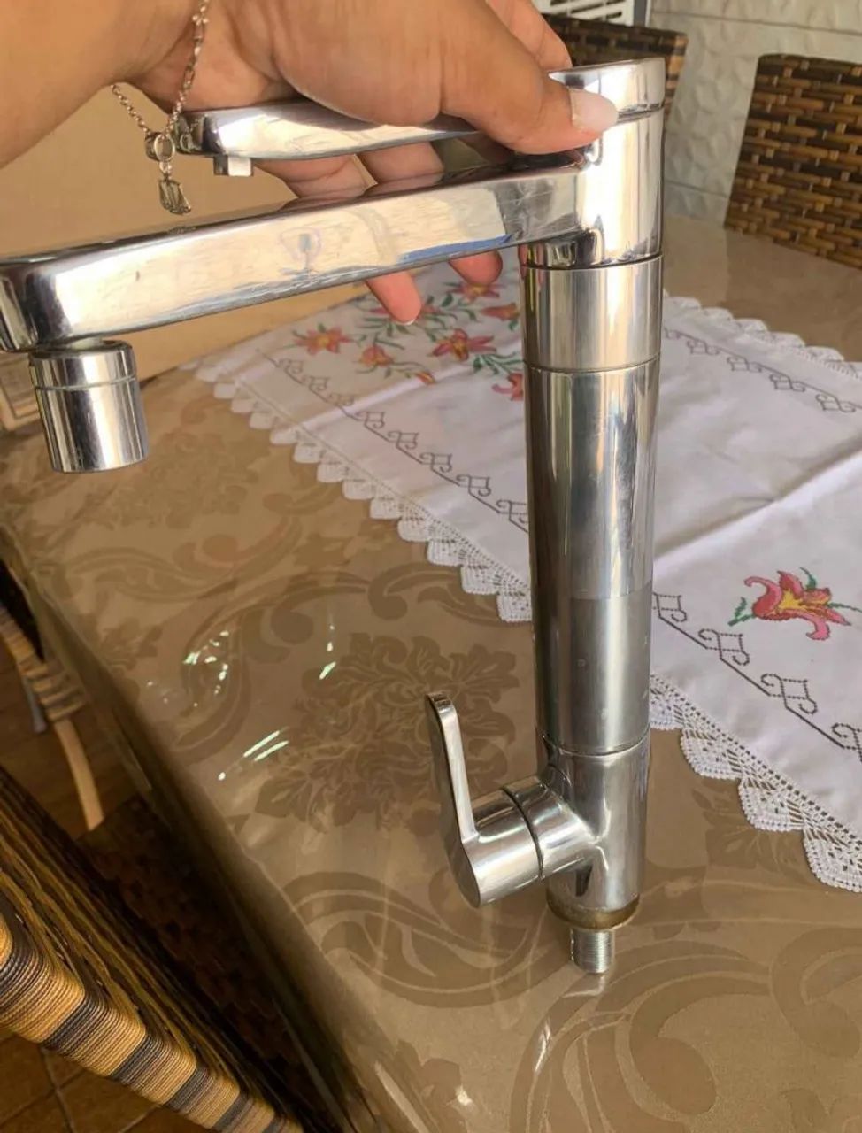 Deca Kitchen Faucet with Filter