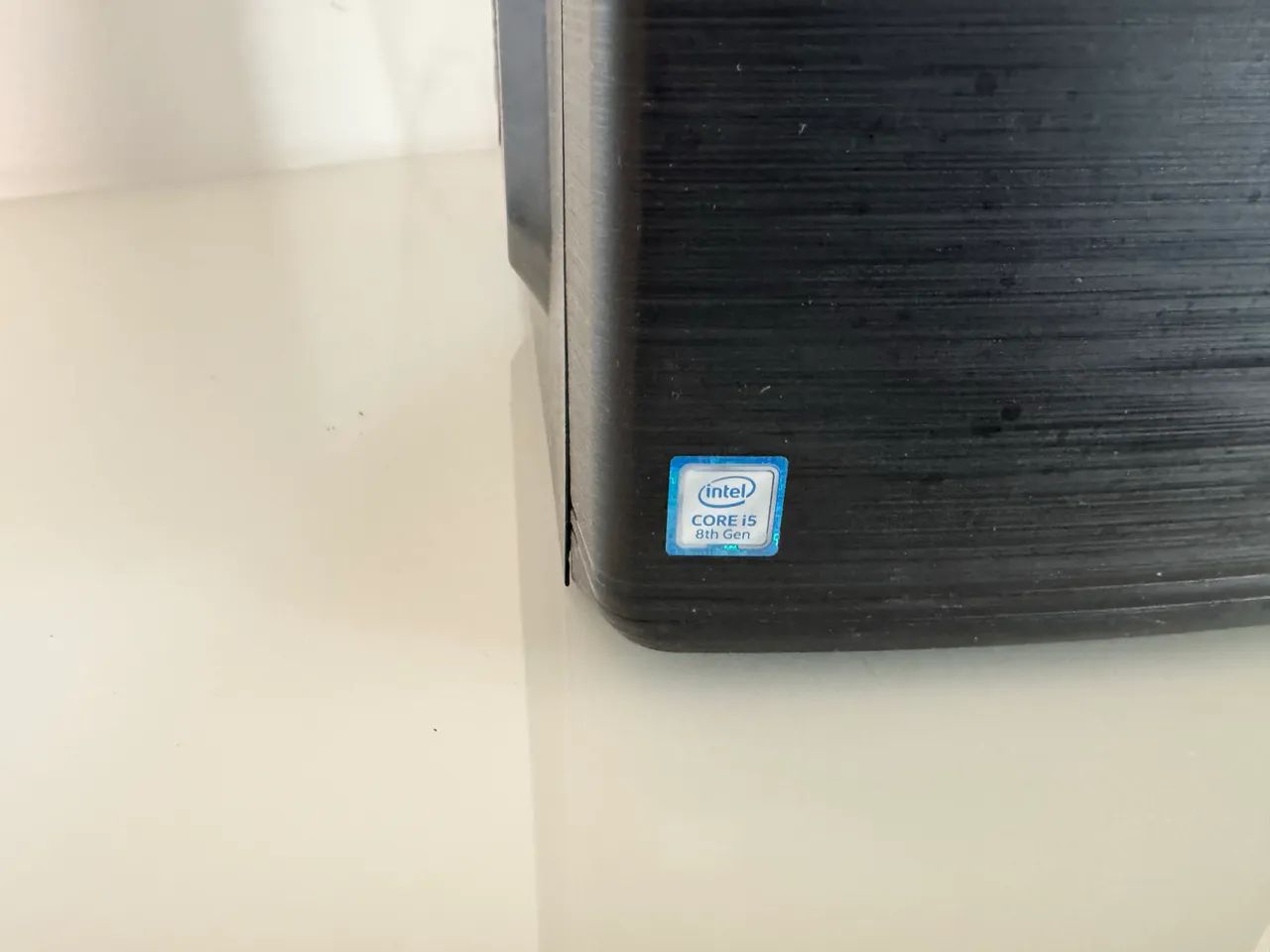 Desktop i5 8a - 16GB RAM - 500GB SSD + 1TB HD - Acompanha Teclado e Mouse Logitech - Foto 2
