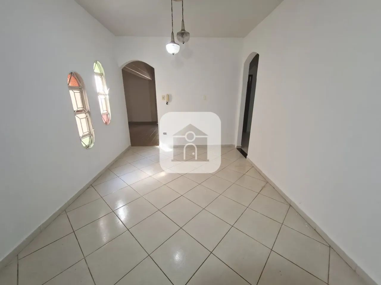 Casa para locação no bairro Patrimônio