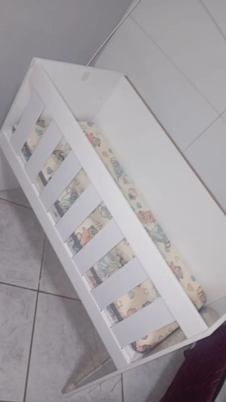 Mini berço com colchão  - Foto 5