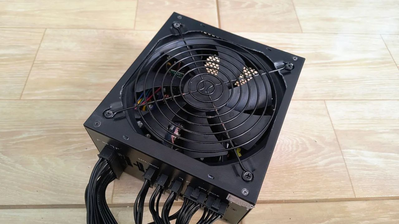 Fonte gamer ATX 1000W modulável  - Foto 4