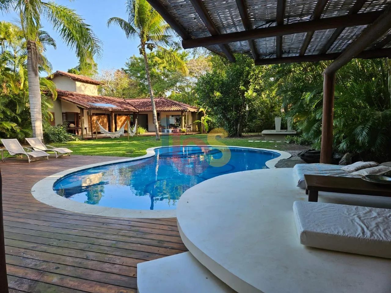 Vendo Casa em Arraial d Ajuda próximo a Praia