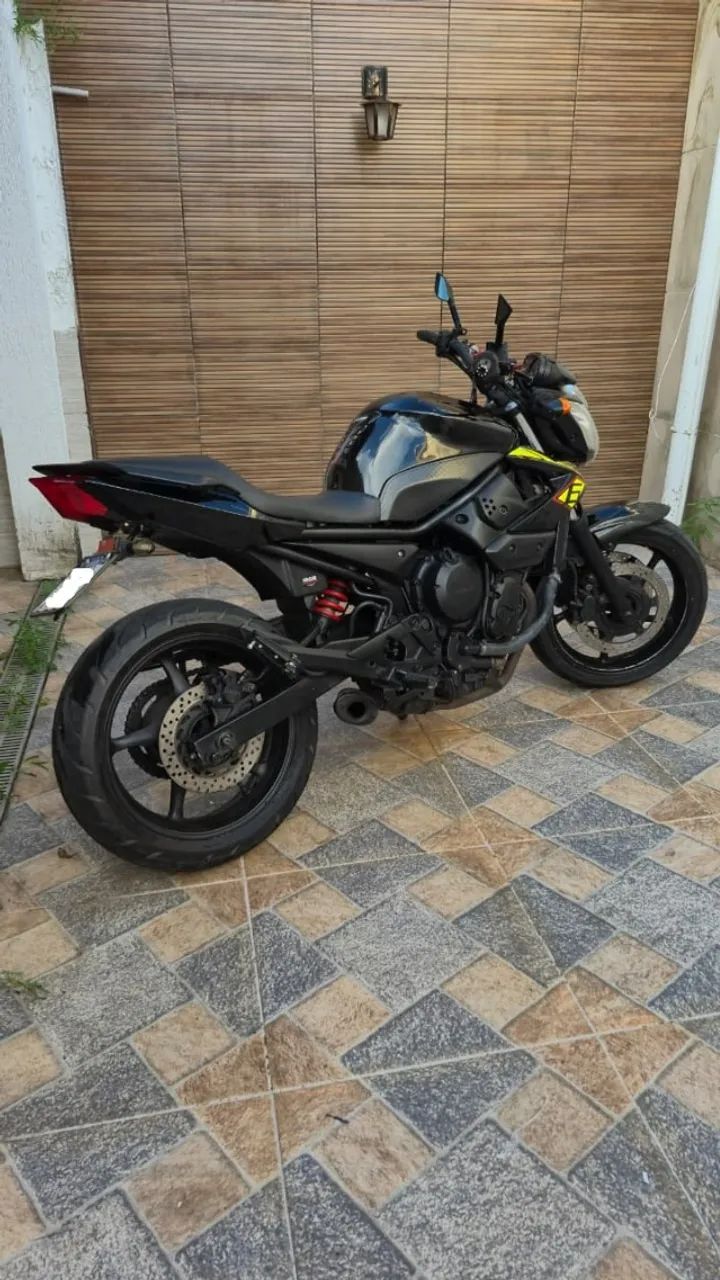 Yamaha XJ6 N 2012 - Foto 3
