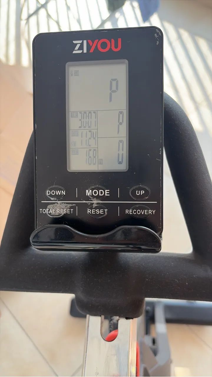 Bicicleta de Spinning ZIYOU com Bluetooth - Foto 3