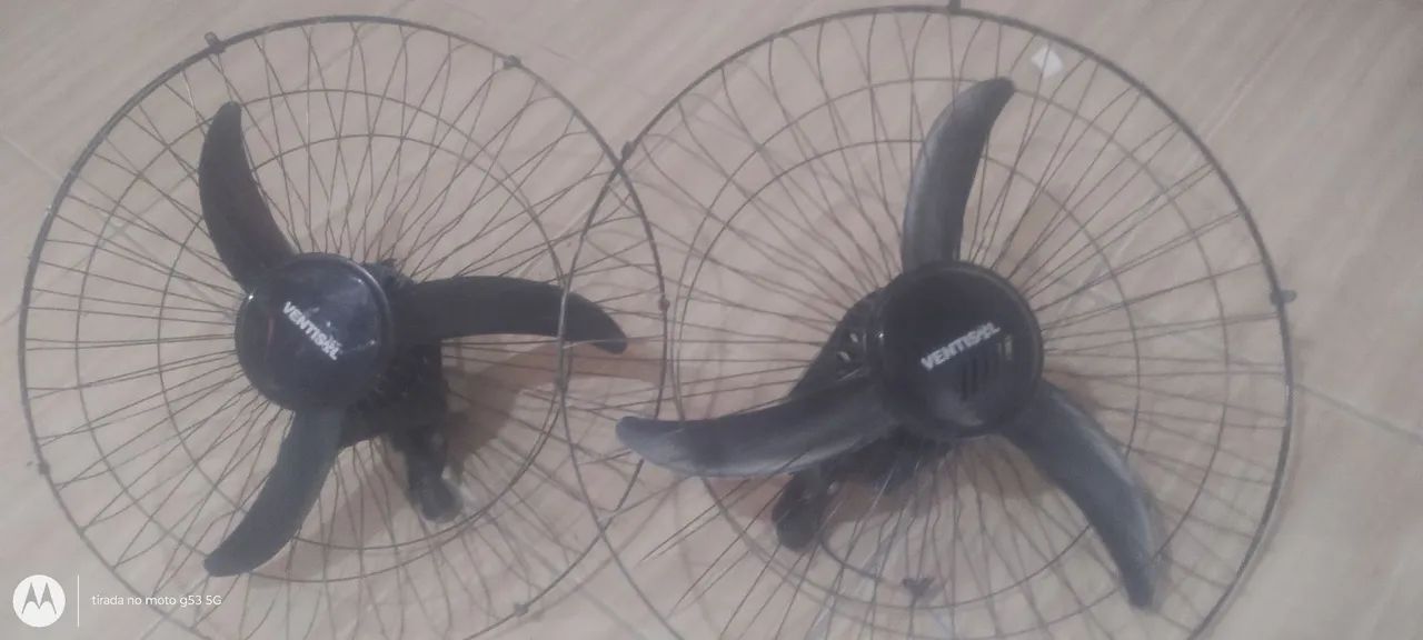 Vendo dois ventiladores de parede  - Foto 3