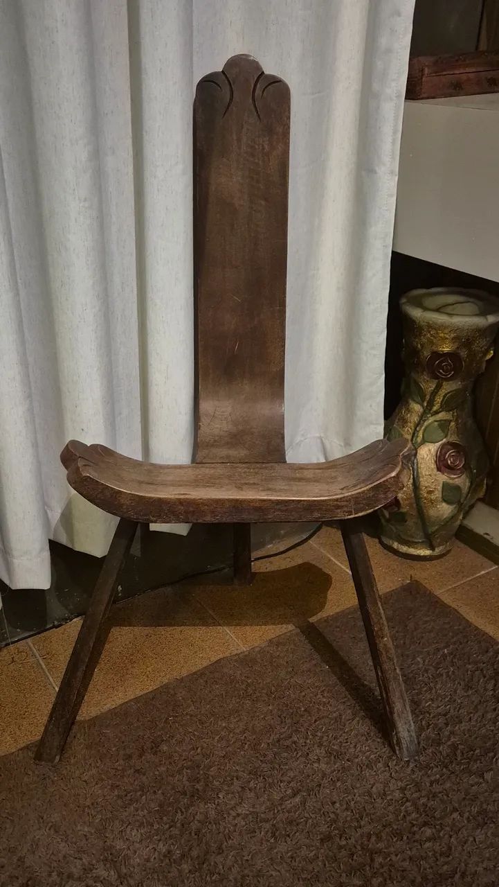 Cadeira antiguidade dita madeira - Foto 3