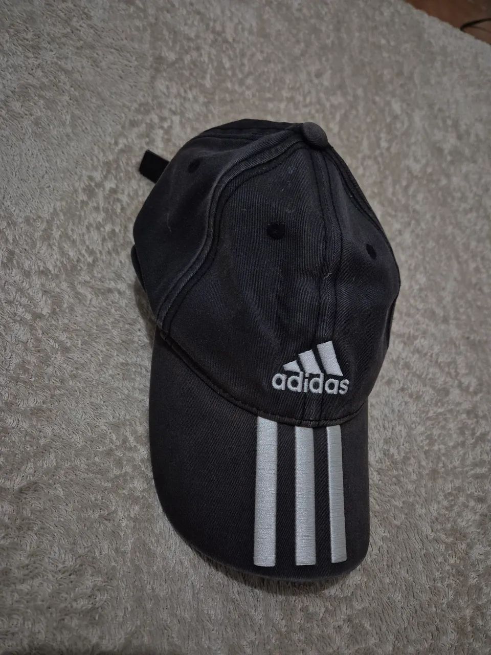 Boné adidas