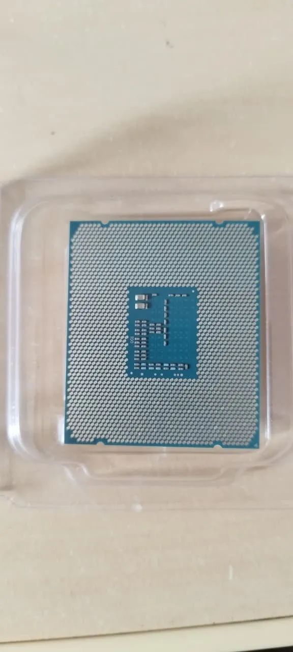 Processador Intel Xeon E5 2620V3 2.40GHZ - Foto 2