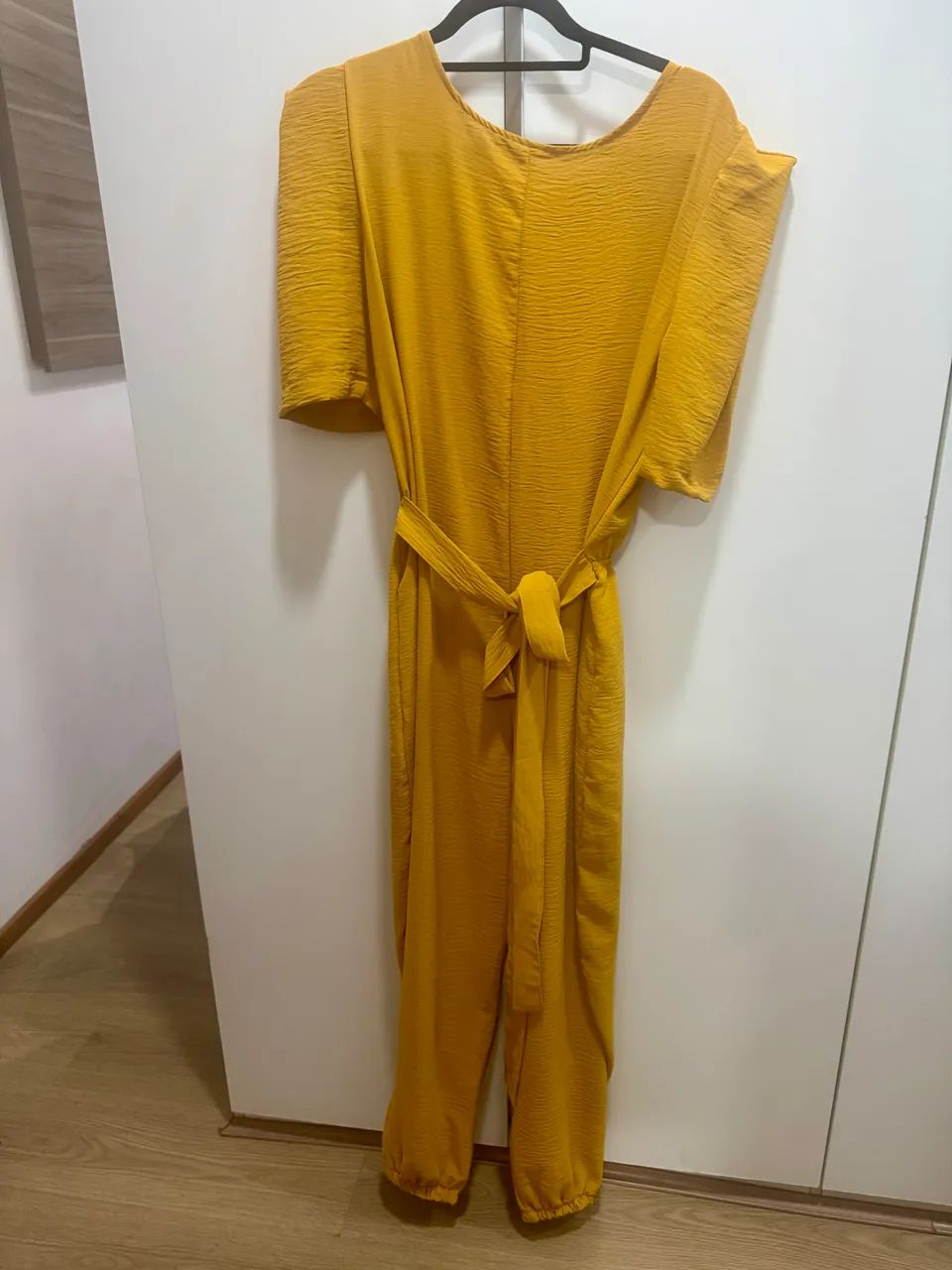 Macacão em Crepe de Seda - Foto 4