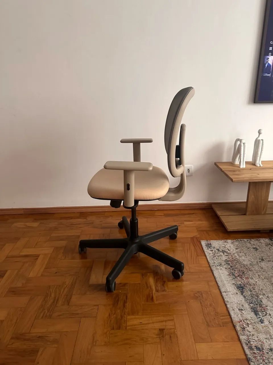 Cadeira de Escritório Flexform Dot Bege (Higienizada) - Foto 3