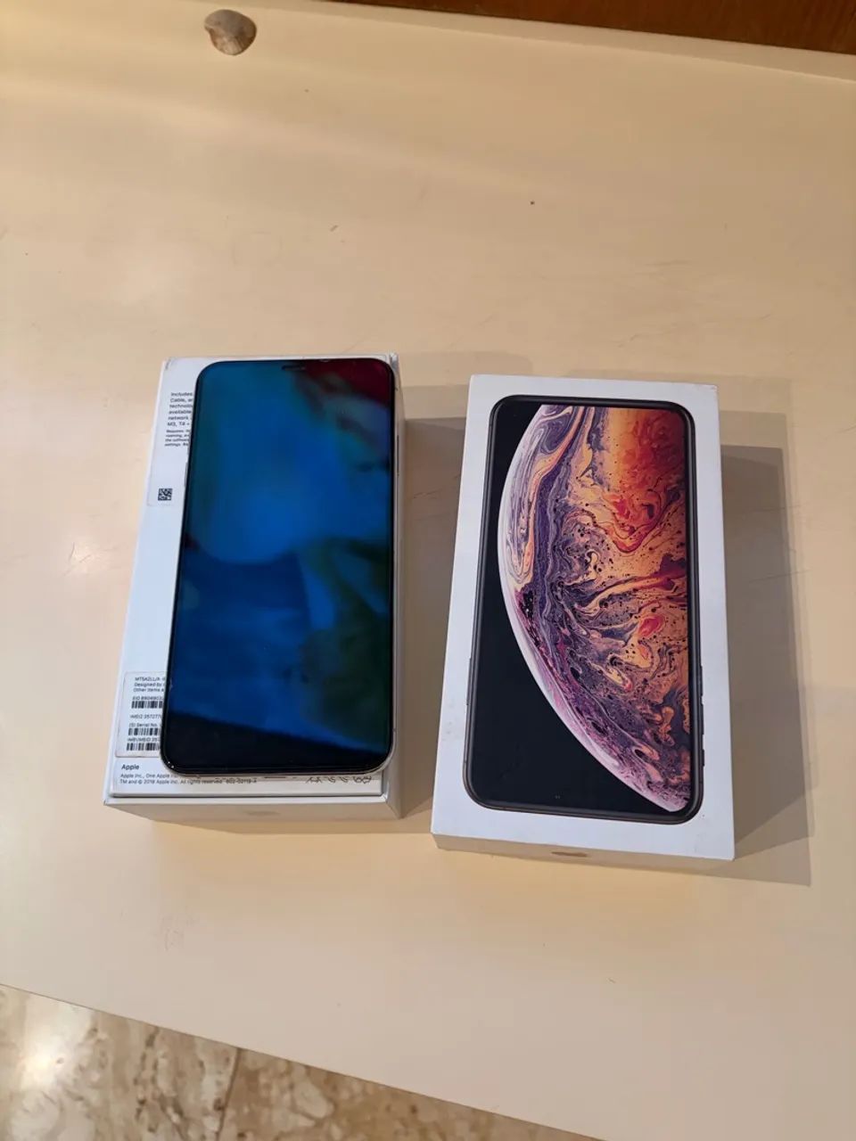 iPhone silver XS max 64Gb - Foto 4