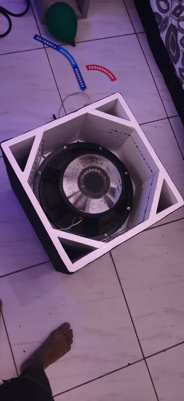 Grave de 15 Tomahawk 1000Rms com caixa - Foto 4