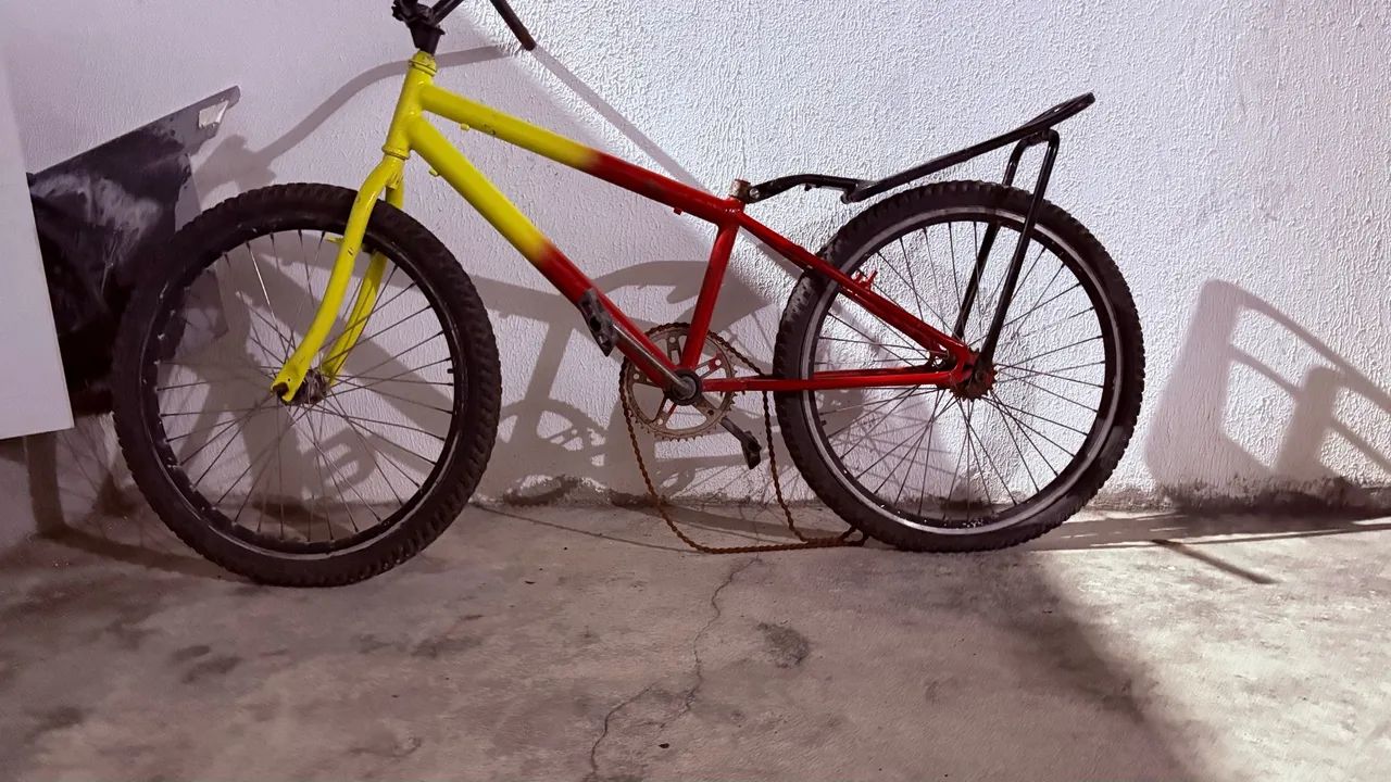 Bicicleta aro 26 - Foto 3