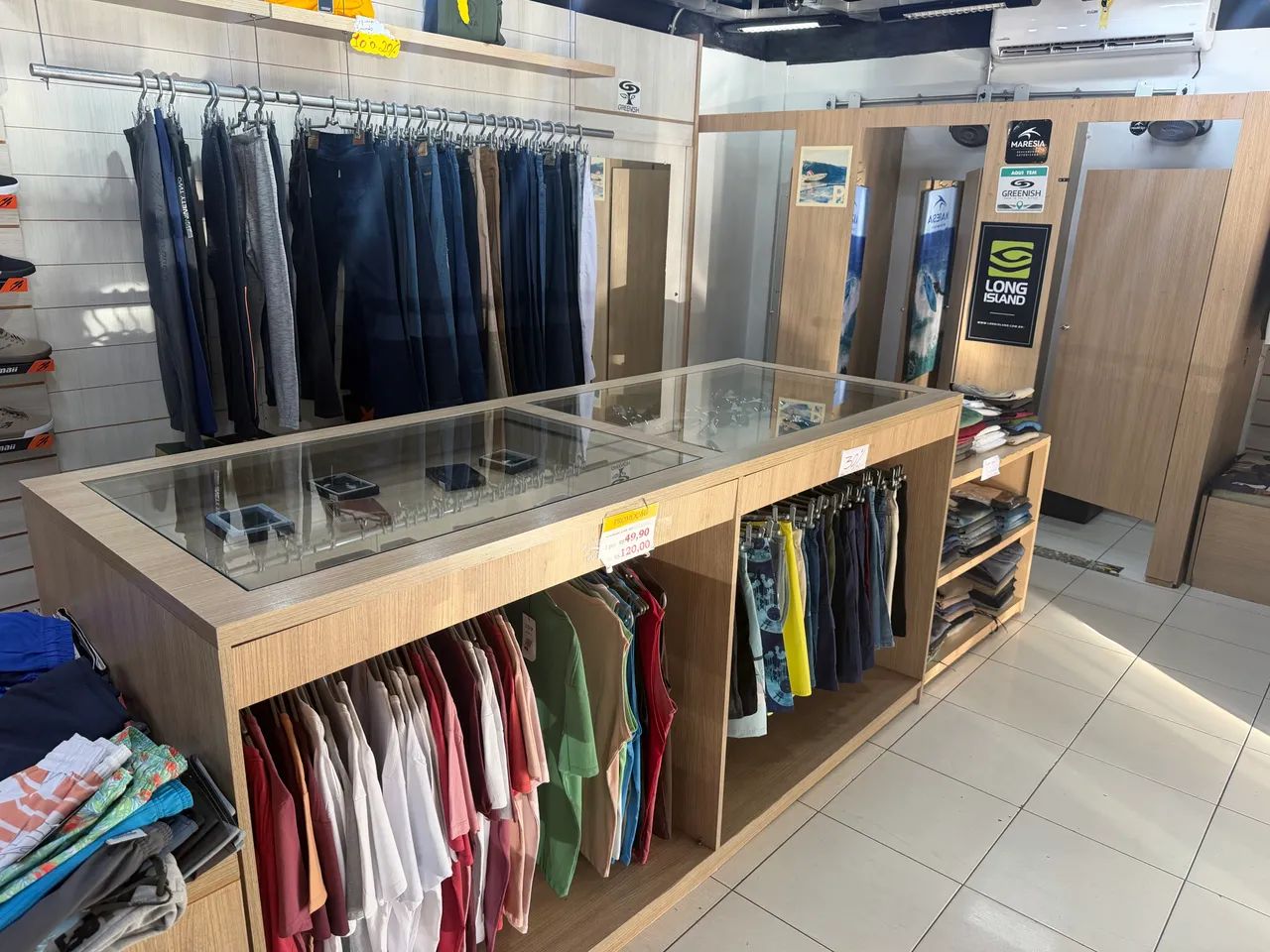 loja de roupa completa com instalações ( ótima localização ) - Foto 2