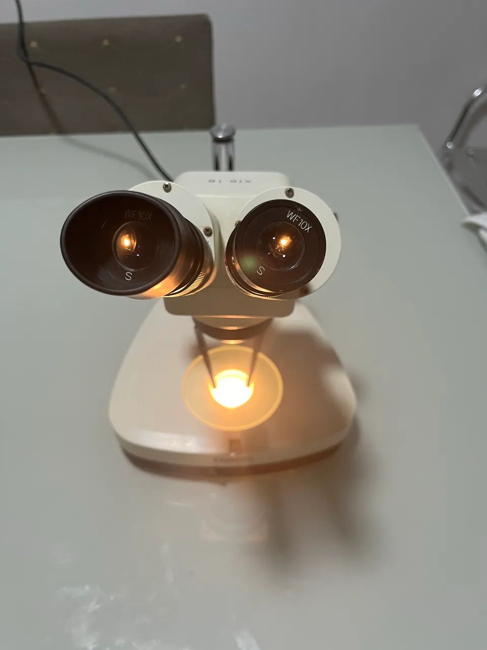 Lupa Estereoscópica Bivolt Manual - Foto 4