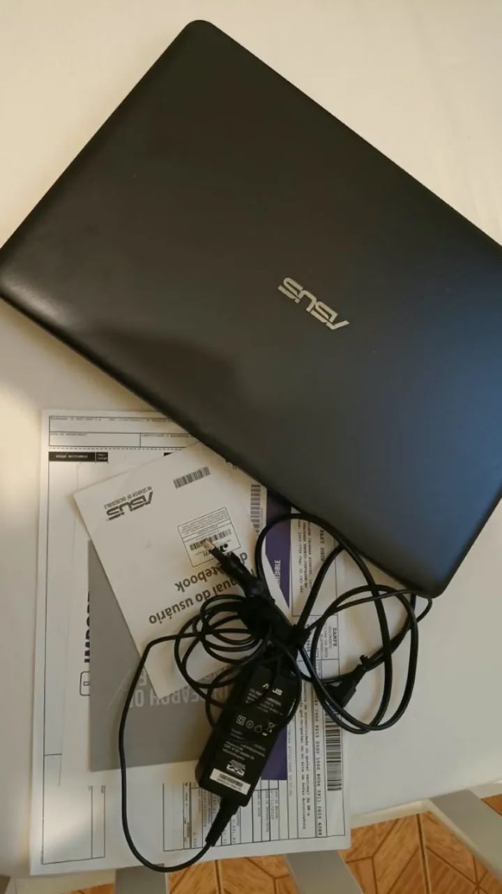 Notebook Asus intel core i5 2.4GHz, 8GB RAM, 1TB HD. Windows original. - Foto 3
