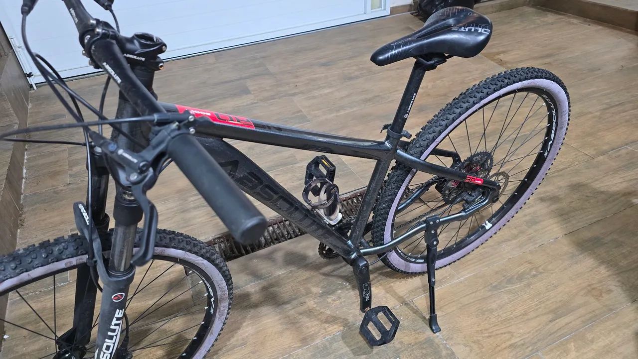 Bicicleta muito nova quadro 17 aro 29 - Foto 5