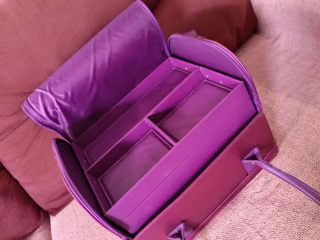 Maleta de maquiagem avon - Foto 2
