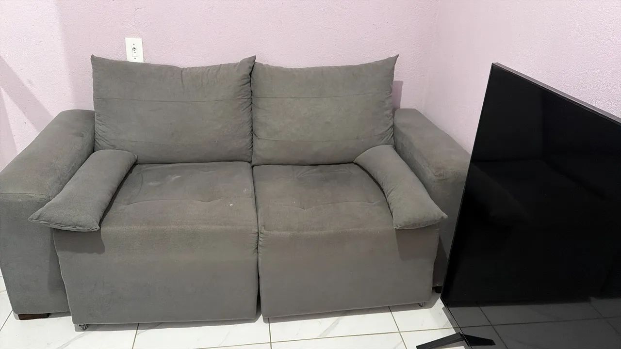 Sofá retrátil
