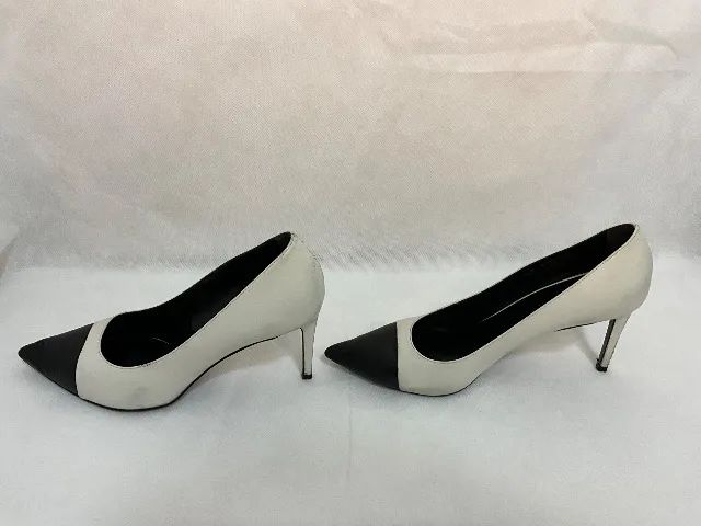 Scarpin Saint Laurent Paris Bicolor Preto Branco Salto 8cm Original 40.5 - Foto 3