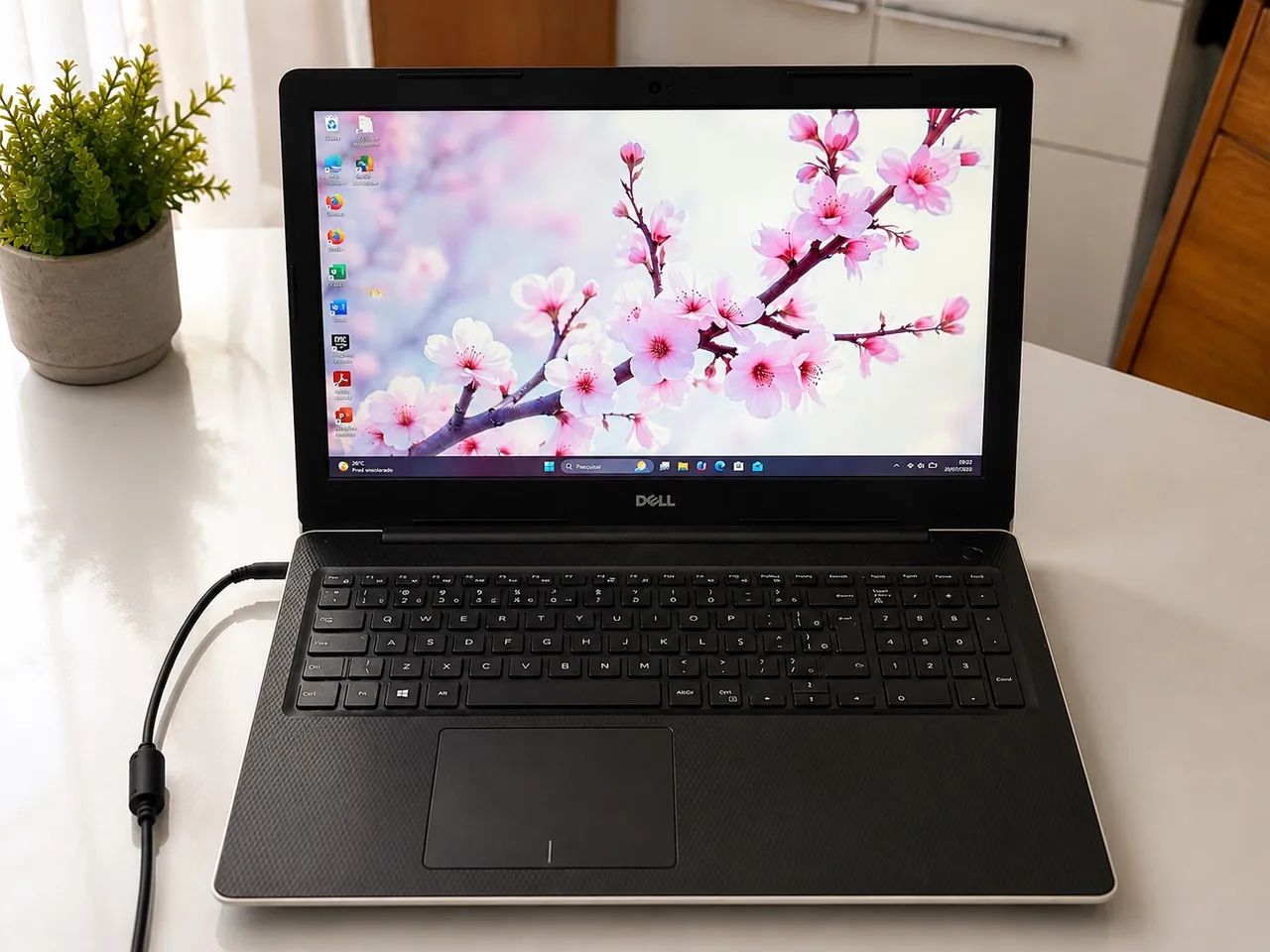 Dell Inspiron 3583 | i7 8ª Geração | 16GB RAM | 480GB SSD | Radeon