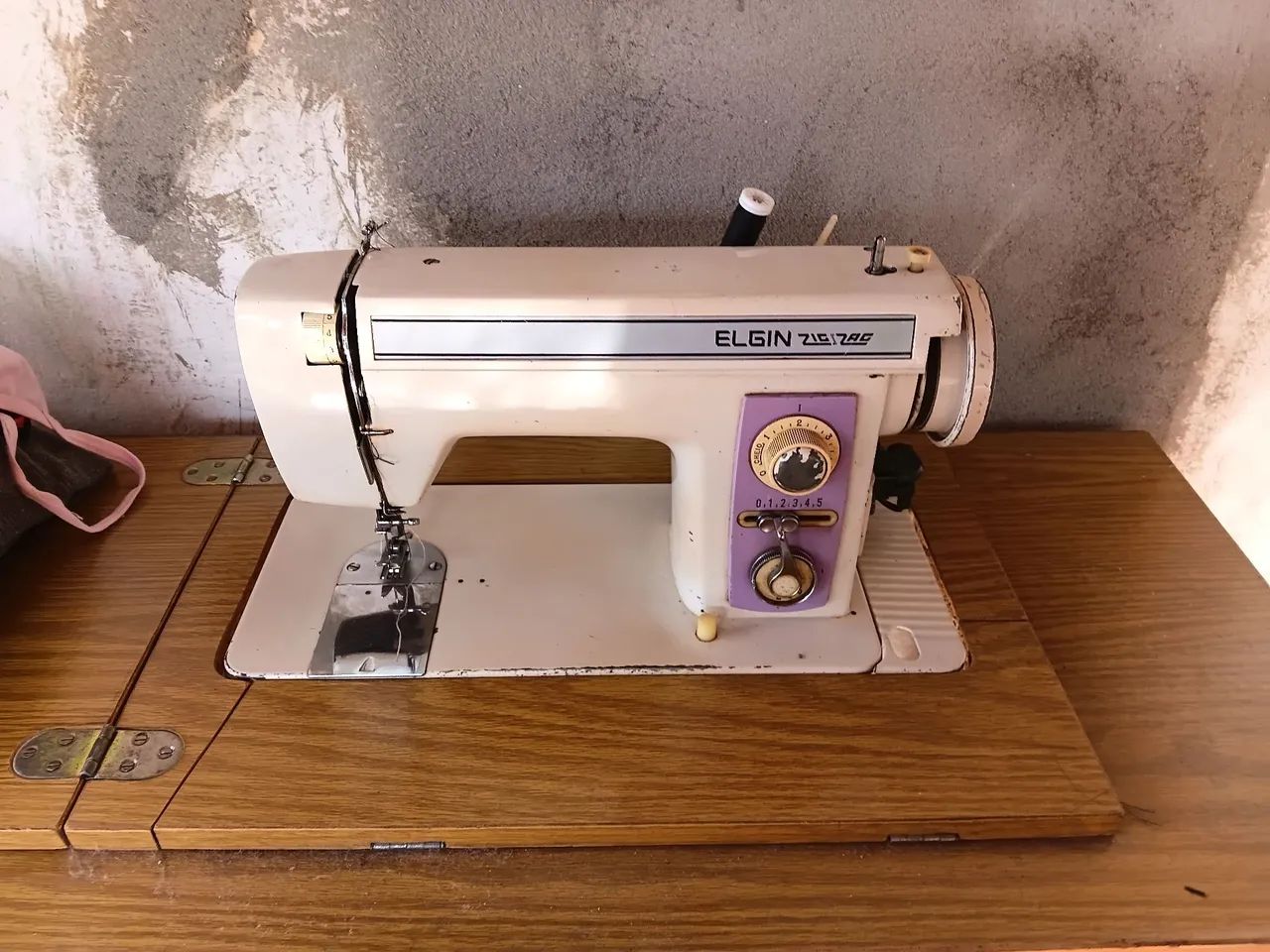 Máquina de costurar elgin zig zag - Foto 5