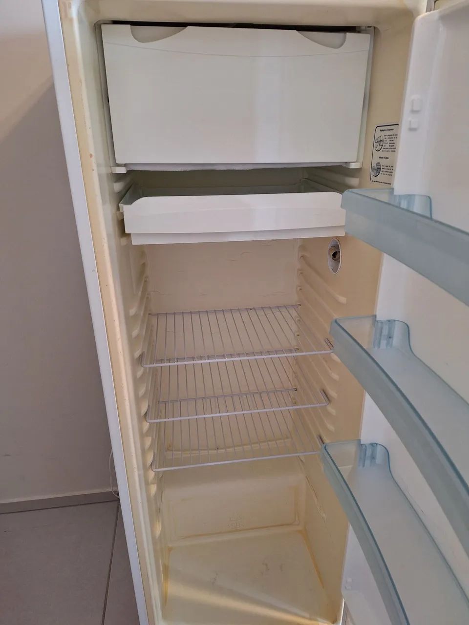 Geladeira Bosch 320 Semiautomática - Foto 5