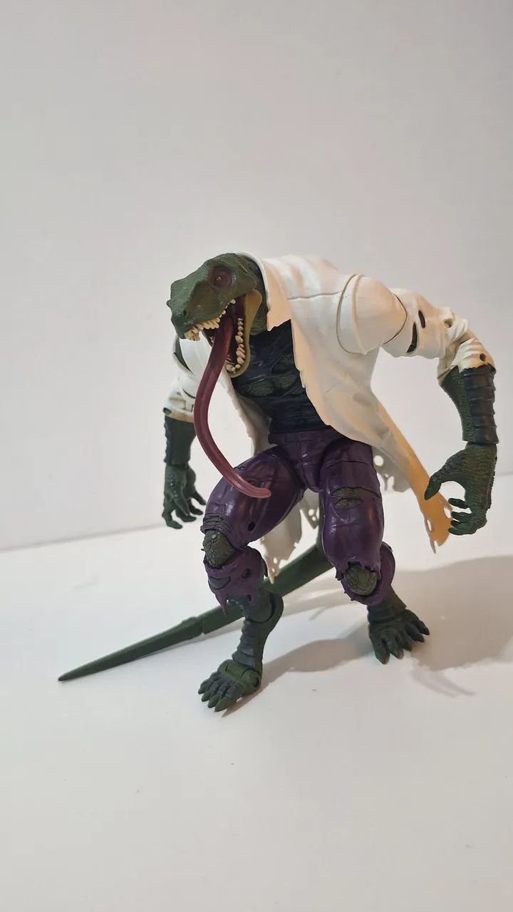 Marvel Legends Lagarto Lizard BAF