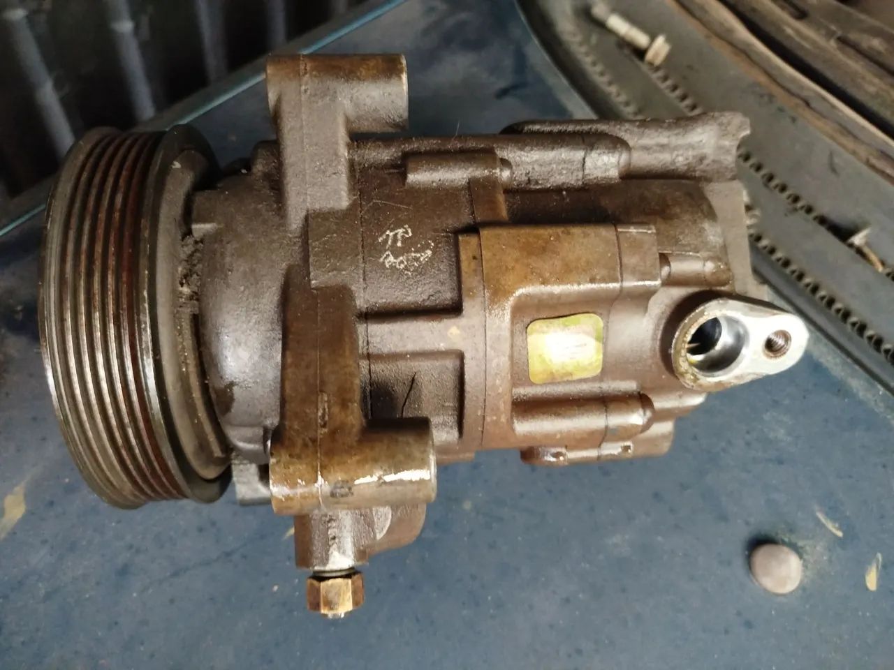Compressor ar condicionado Corsa /