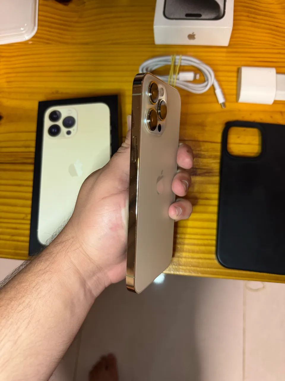 iPhone 13 Pro Max Gold 128gb - Foto 4