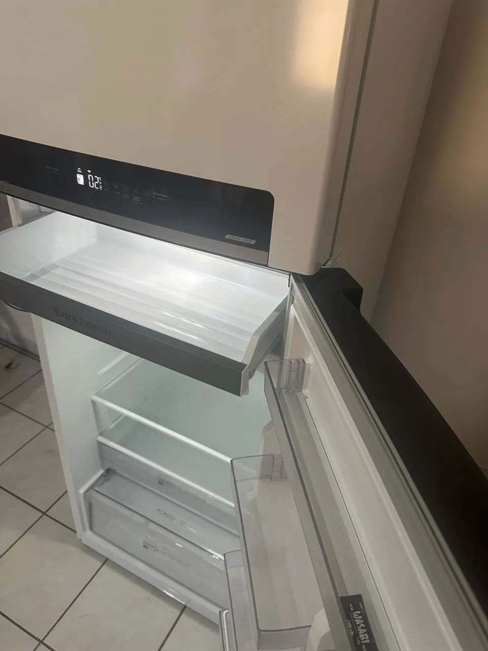 Geladeira nova Midea 491L com wifi e app - Foto 4