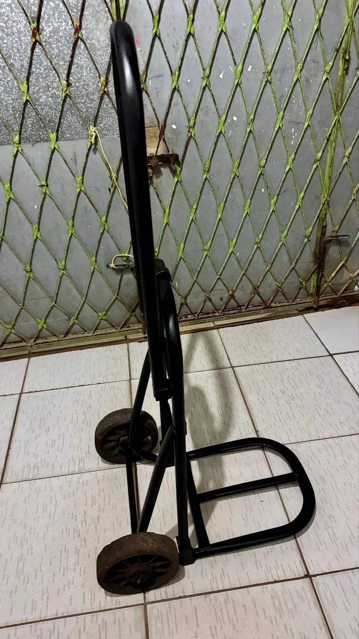 Vendo carrinho de carga reforçado  - Foto 2