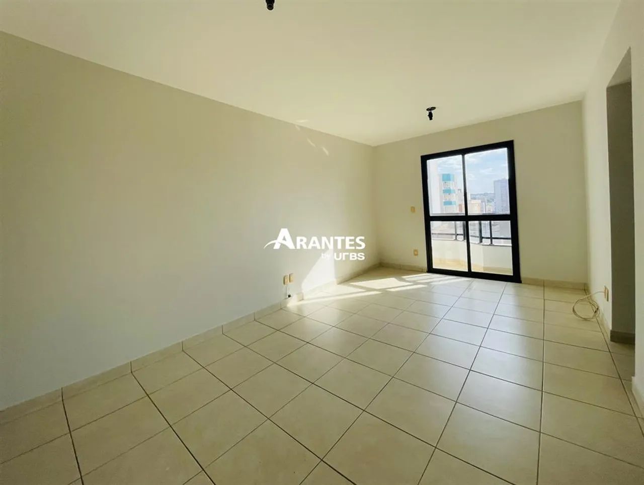 Apartamento com 70,81m² 2 quartos à venda no bairro Tabajaras