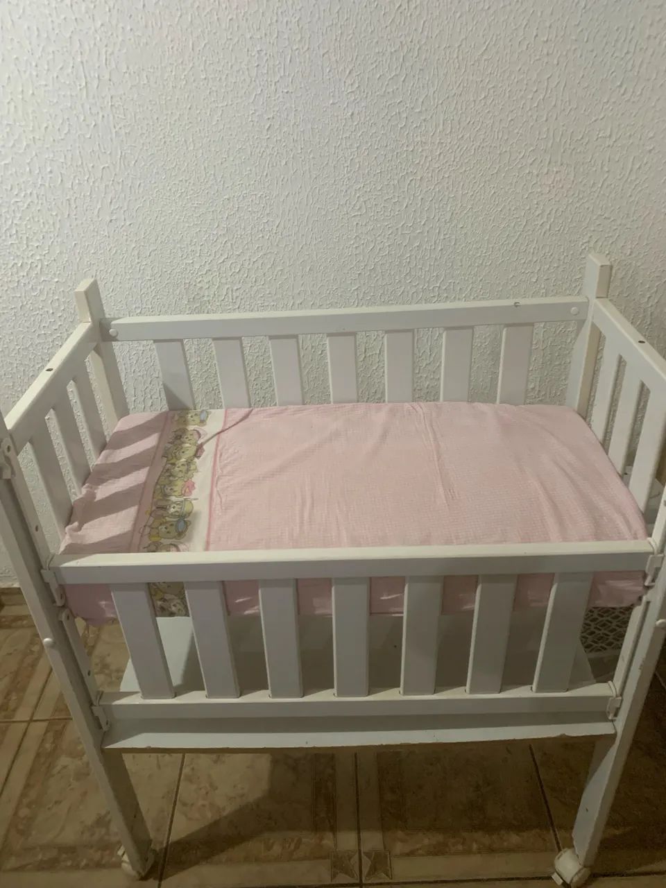 Moses Basket + Rocking Chair