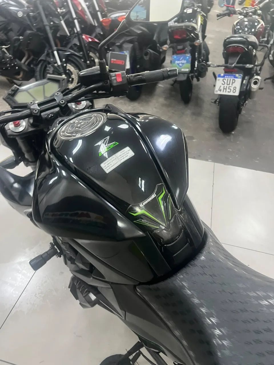 KAWASAKI Z800 ABS - Foto 3