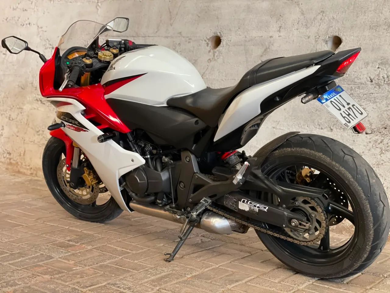 CB 600 F  - Foto 3