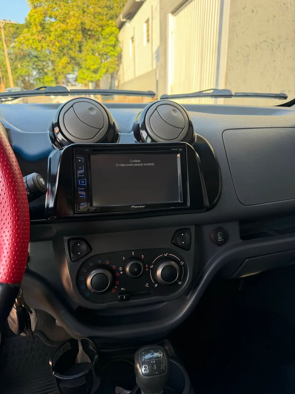 Fiat Uno Sporting 1.4 EVO Fire Flex 8V 4P 2012 - Foto 5
