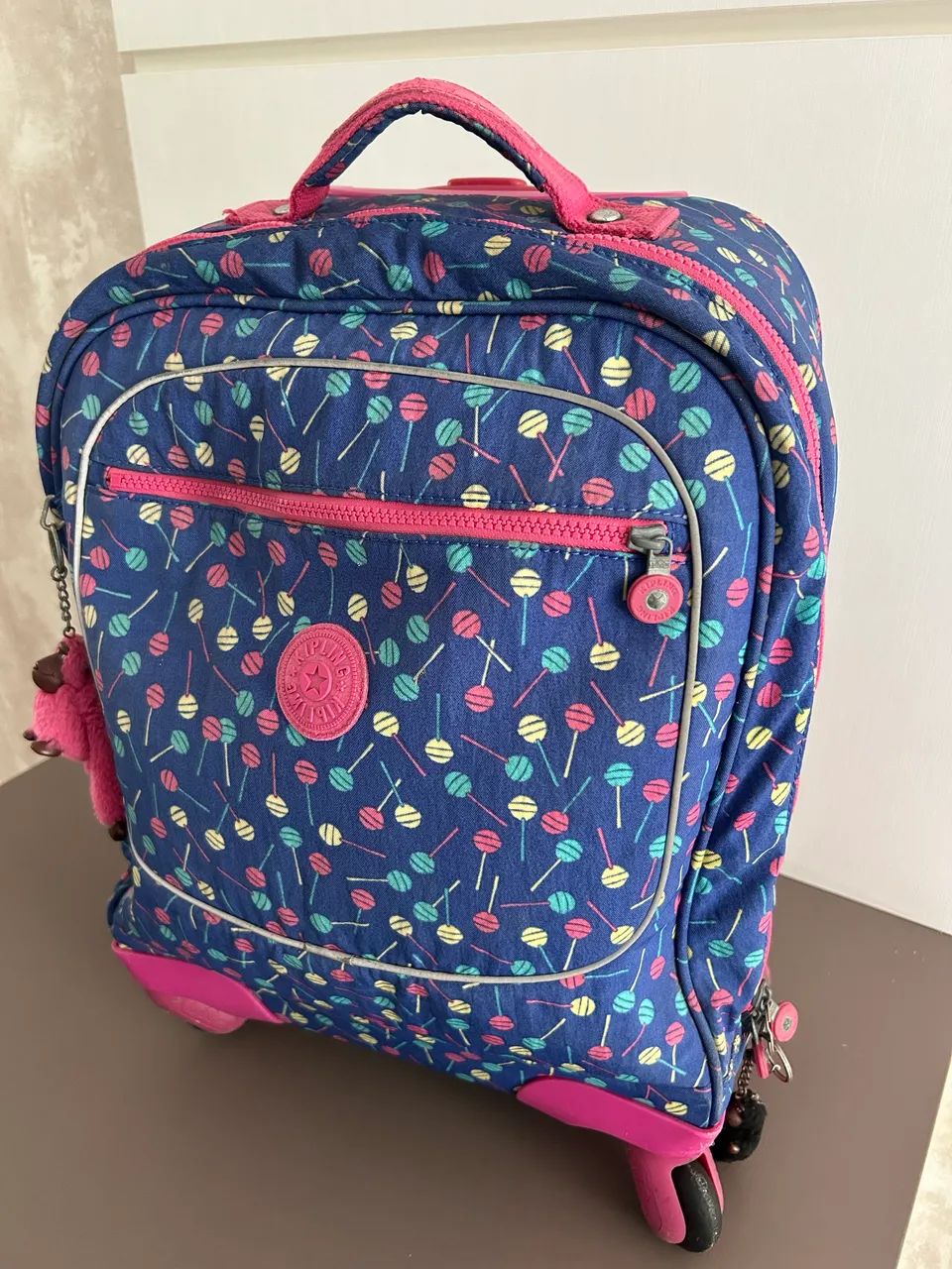 Mochila escolar Kipling com rodinhas