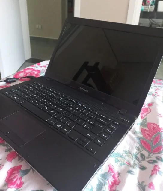Notebook Samsung ATIV Book 2 (Branco) - 8GB RAM - Foto 2