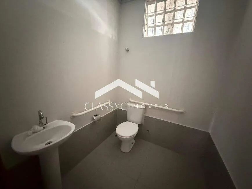 Imóvel comercial 230 m² em Uberlândia/MG, Centro Habite-se, Copa e Mesanino.