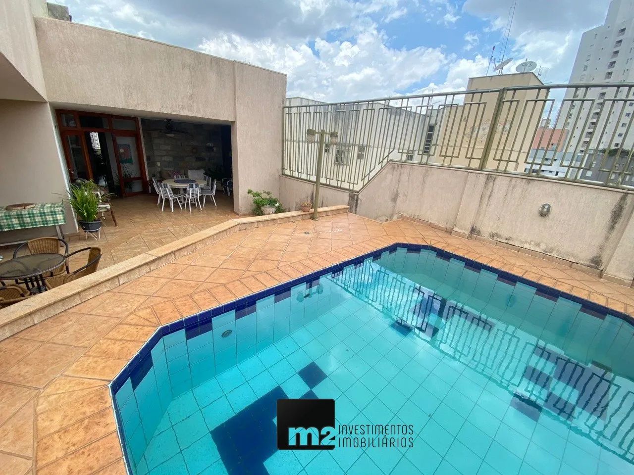 Cobertura Duplex 396m2 5 Quartos no Setor Oeste