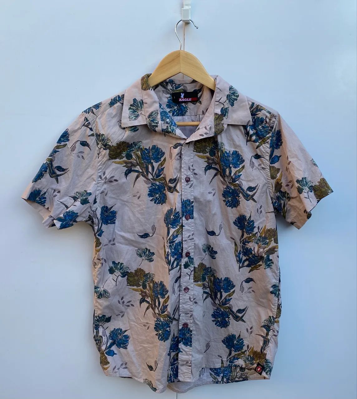Camisa American Eagle Floral - P
