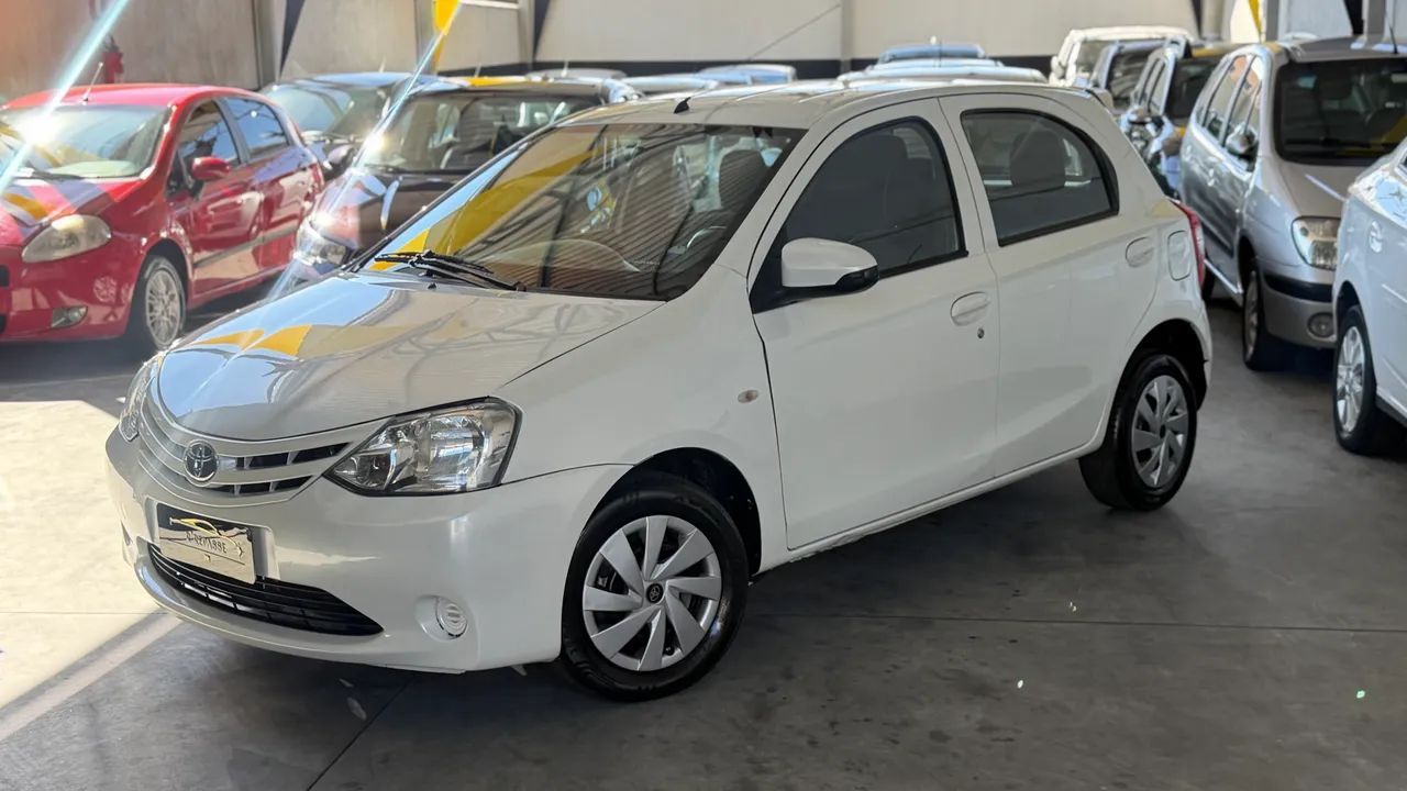 Toyota Etios ETIOS X 1.3 Flex 16V 5p Mec. 2016