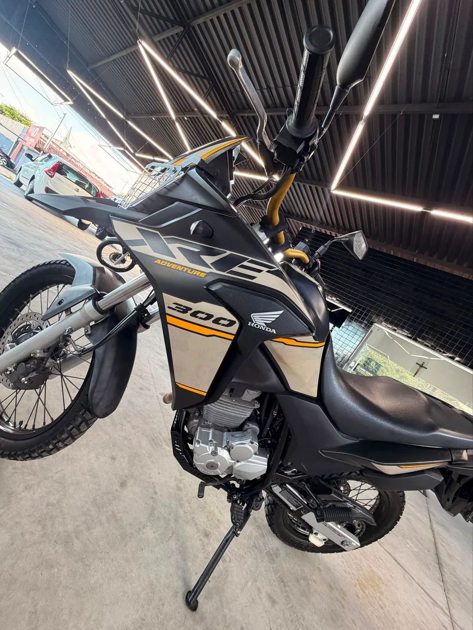 XRE 300 Adventure 